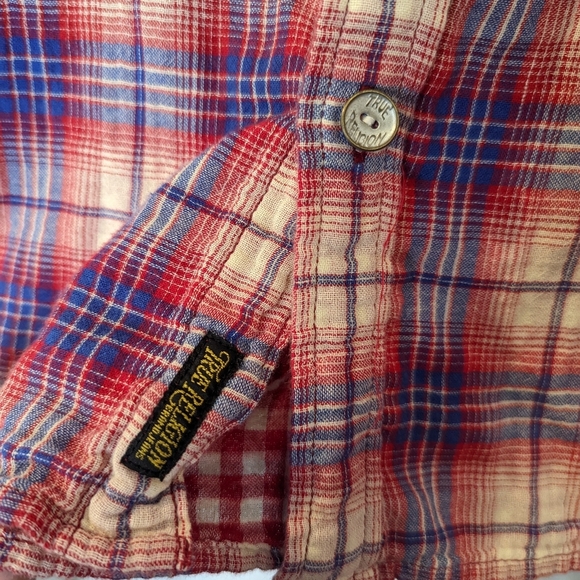 True Religion Men's Red Flannel Plaid button down pocket logo size L - Picture 5 of 12